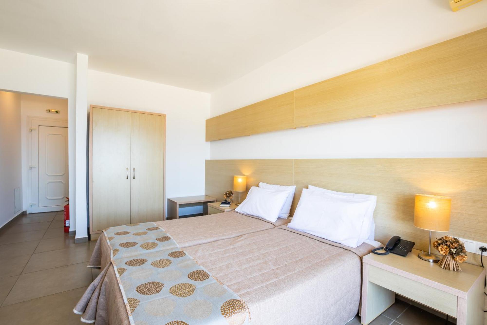 Apolis Beachscape Hotel Amoopi Exterior foto
