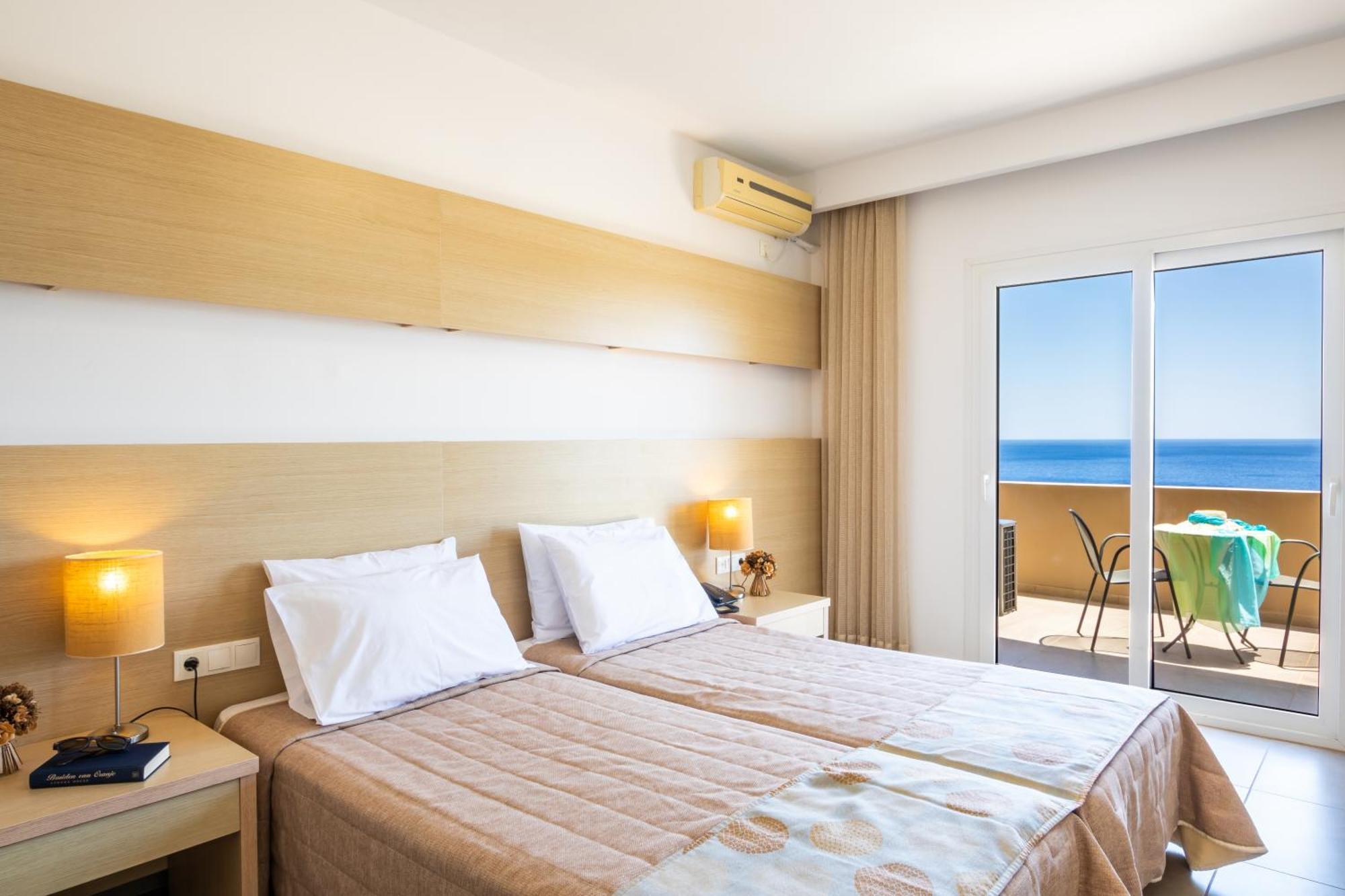 Apolis Beachscape Hotel Amoopi Exterior foto