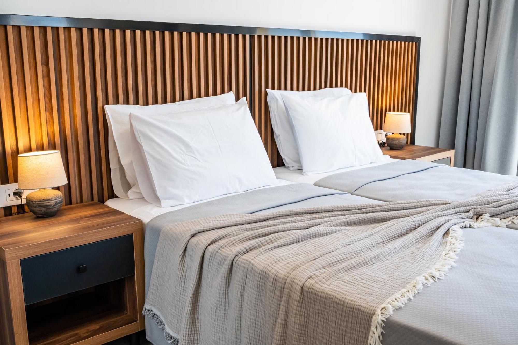 Apolis Beachscape Hotel Amoopi Exterior foto